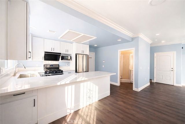 5223 Sereno Dr, Temple City, CA 91780