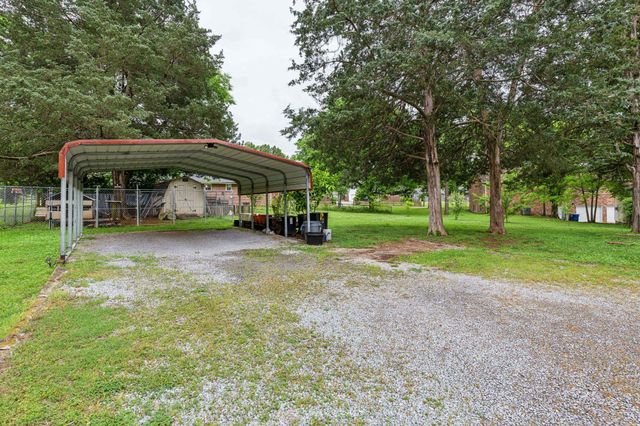 119 Vincent Ln, La Vergne, TN 37086