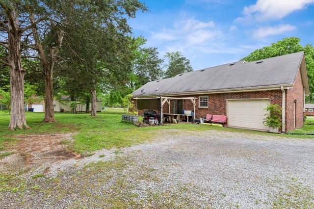 119 Vincent Ln, La Vergne, TN 37086