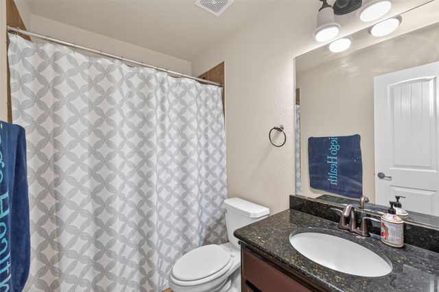 123 Forest Valley Bend, Conroe, TX 77384