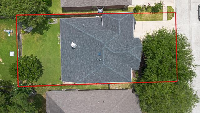 123 Forest Valley Bend, Conroe, TX 77384