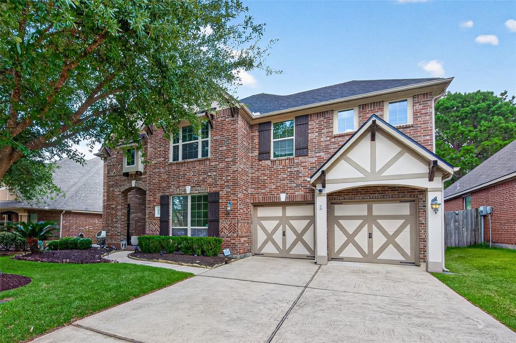 123 Forest Valley Bend, Conroe, TX 77384