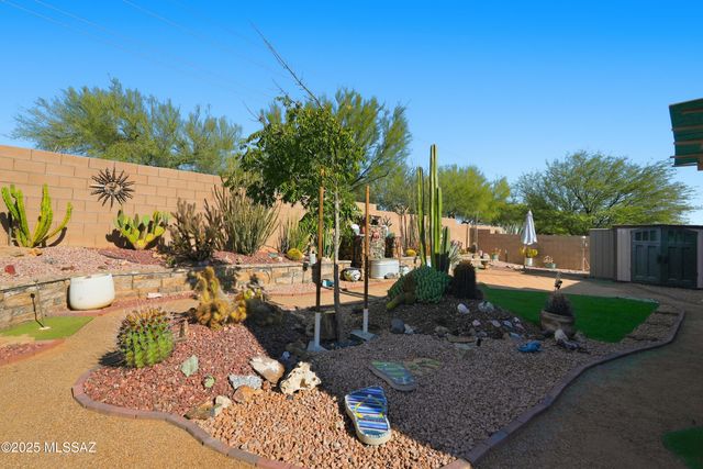 760 W Rio Teras, Green Valley, AZ 85614