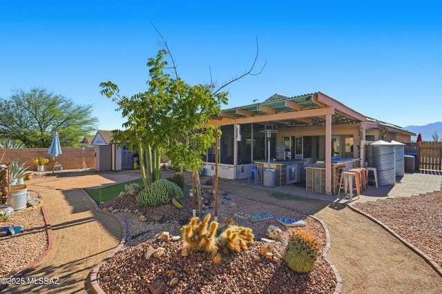 760 W Rio Teras, Green Valley, AZ 85614