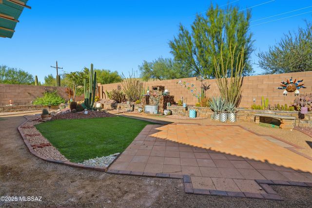760 W Rio Teras, Green Valley, AZ 85614