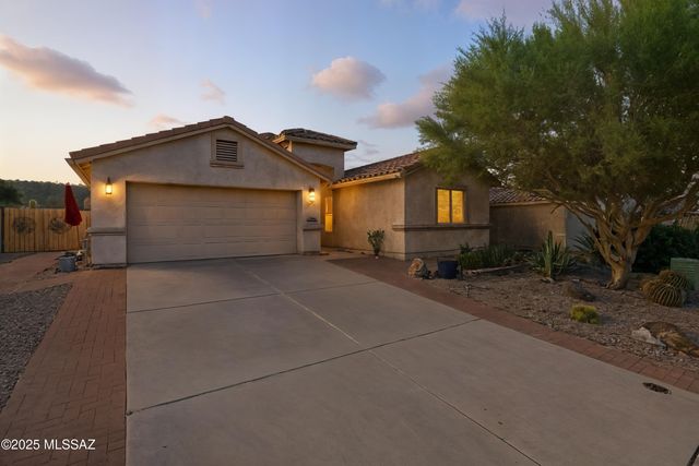 760 W Rio Teras, Green Valley, AZ 85614