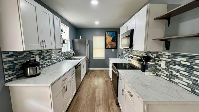 1024 E 13th Avenue, Columbus, OH 43211