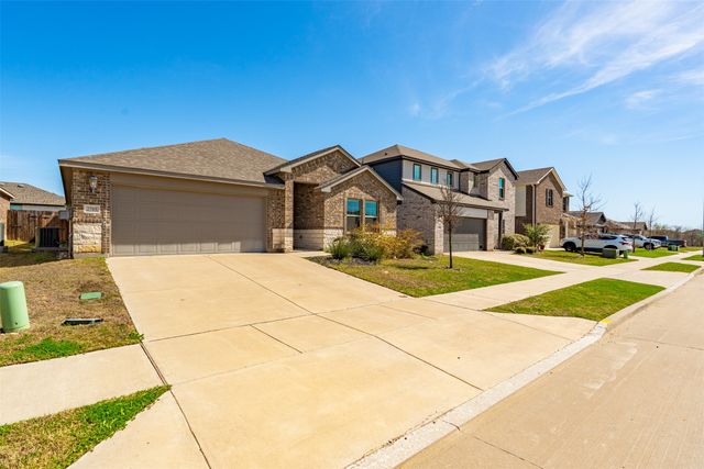 2705 Norite Drive, Fort Worth, TX 76108