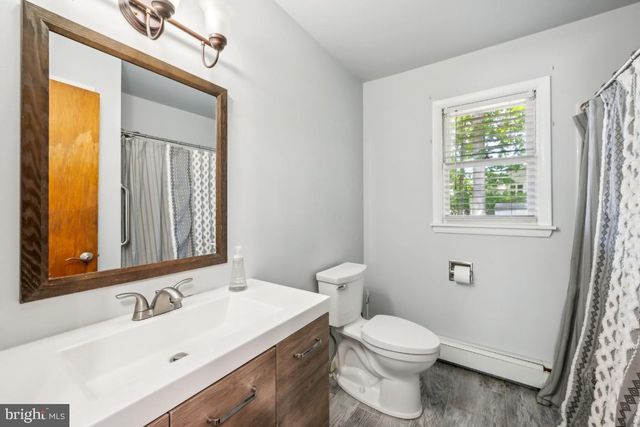 44 GARDENIA WAY, Toms River, NJ 08755