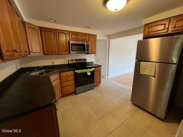134 Osborne Road, Colonie, NY 12205