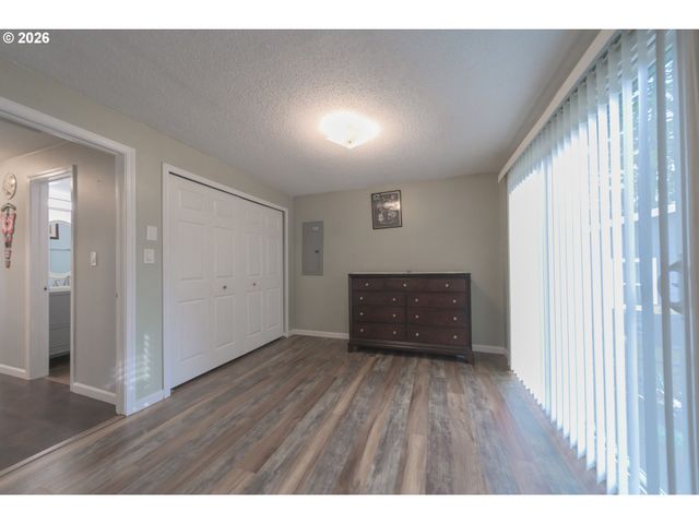 22413 Ne 242ND Ave, Battle Ground, WA 98604