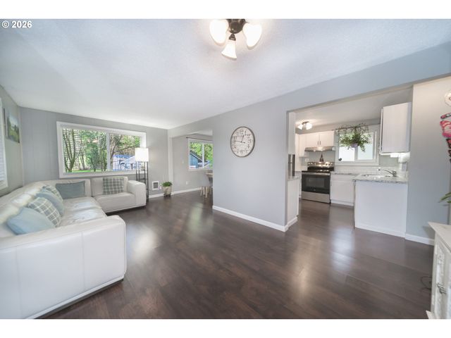 22413 Ne 242ND Ave, Battle Ground, WA 98604