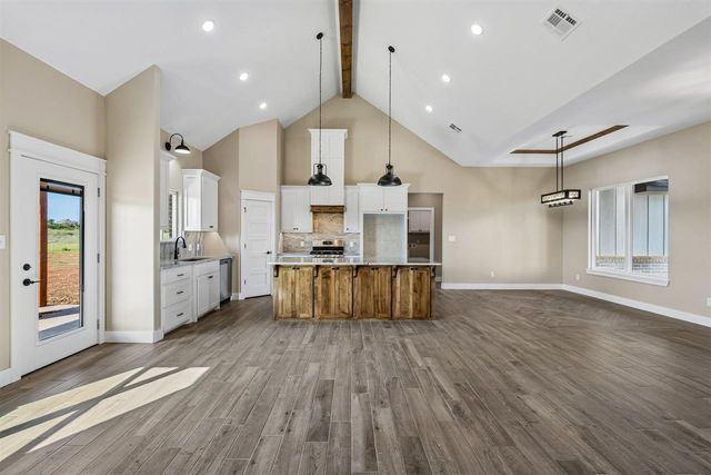 12702 Sierra Lane, Elgin, OK 73538