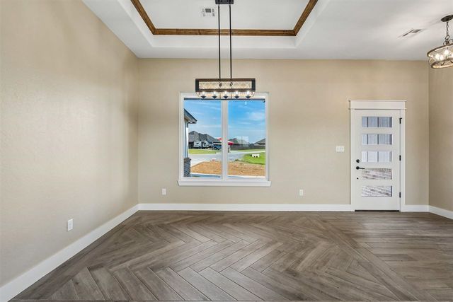 12702 Sierra Lane, Elgin, OK 73538