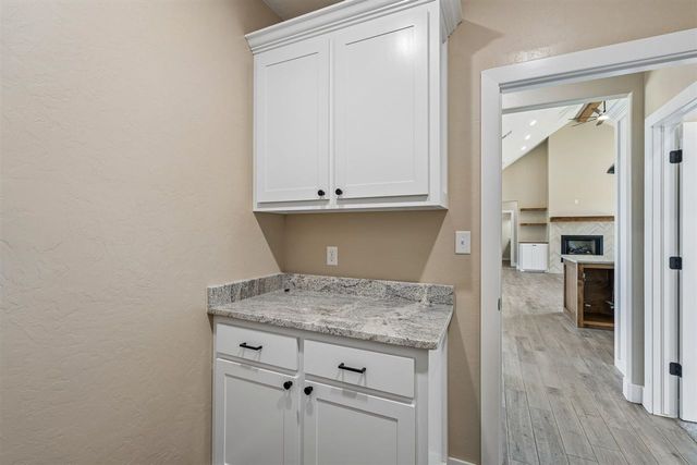 12702 Sierra Lane, Elgin, OK 73538