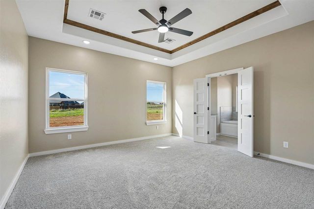 12702 Sierra Lane, Elgin, OK 73538
