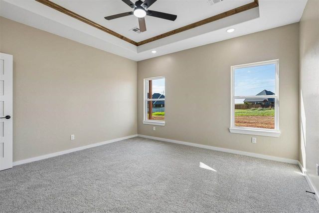 12702 Sierra Lane, Elgin, OK 73538