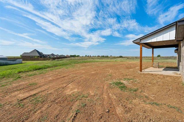 12702 Sierra Lane, Elgin, OK 73538