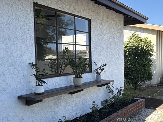 1777 W Siva, Anaheim, CA 92804