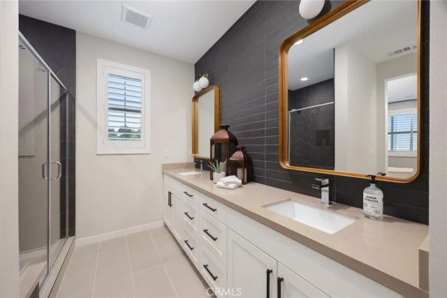1419 N Indian Hill Boulevard, Claremont, CA 91711