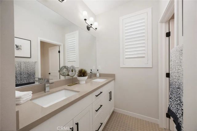 1419 N Indian Hill Boulevard, Claremont, CA 91711