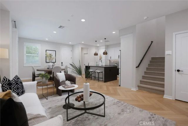 1419 N Indian Hill Boulevard, Claremont, CA 91711