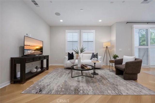 1419 N Indian Hill Boulevard, Claremont, CA 91711