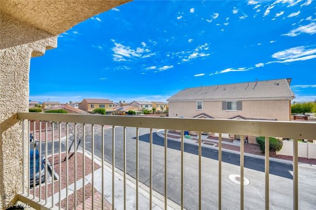 6752 Lookout Lodge Lane 1, North Las Vegas, NV 89084
