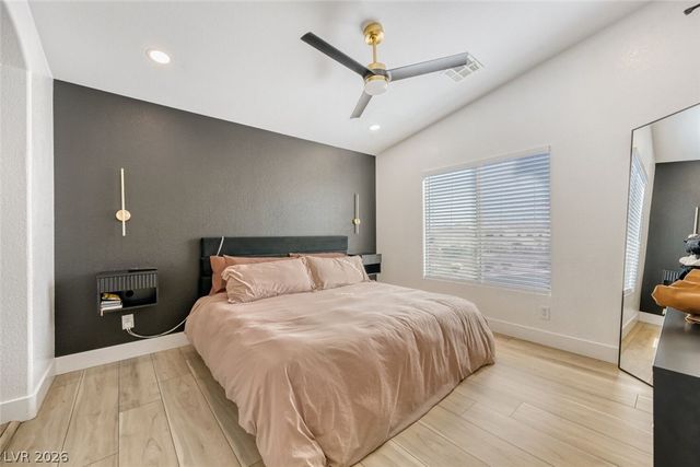 6752 Lookout Lodge Lane 1, North Las Vegas, NV 89084