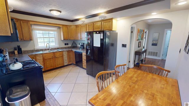 2516 Clark, Paducah, KY 42001