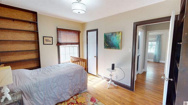 2516 Clark, Paducah, KY 42001