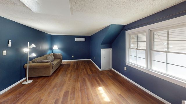 2516 Clark, Paducah, KY 42001