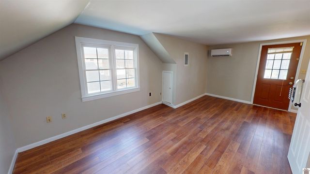 2516 Clark, Paducah, KY 42001