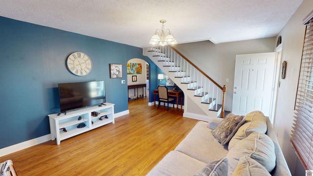 2516 Clark, Paducah, KY 42001