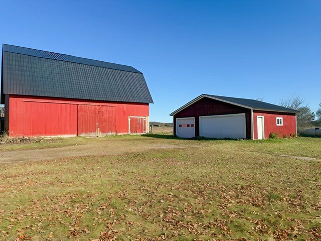 11700 N 11 Road, Wexford Twp, MI 49620