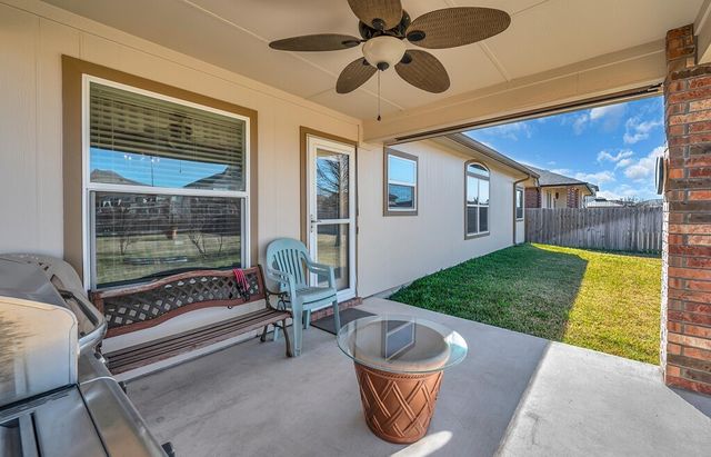 9836 Shallow Creek Drive, Waco, TX 76708