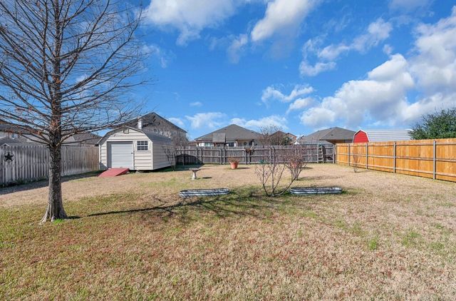 9836 Shallow Creek Drive, Waco, TX 76708