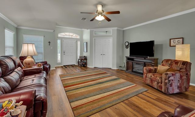 9836 Shallow Creek Drive, Waco, TX 76708