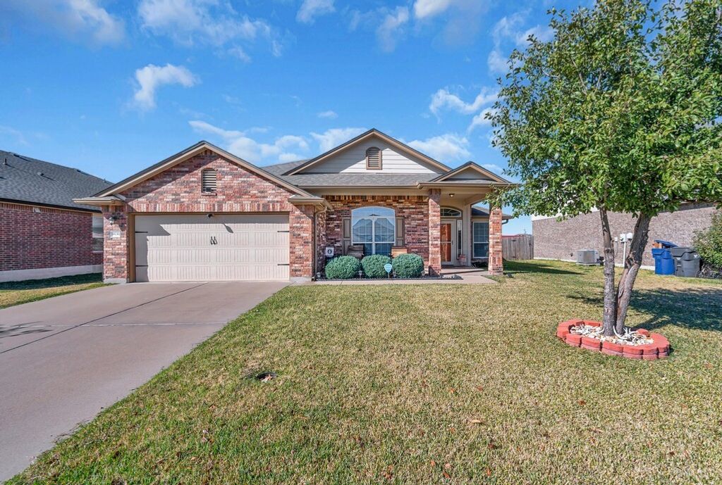 9836 Shallow Creek Drive, Waco, TX 76708