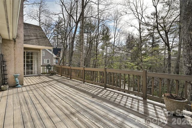 27 Cedar Summit Road, Asheville, NC 28803