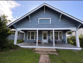 2122 S Exchange St, Wichita, KS 67213