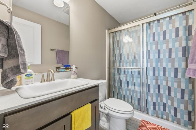 1659 Beach Street, Greenwood, IN 46143
