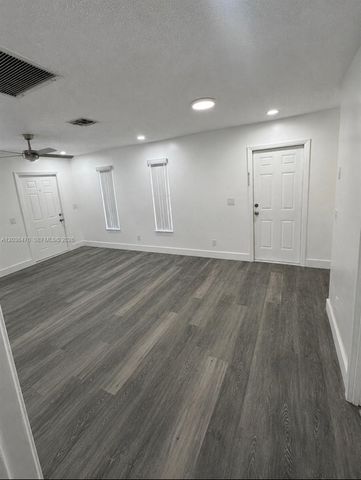 1670 Harding St A, Hollywood, FL 33020