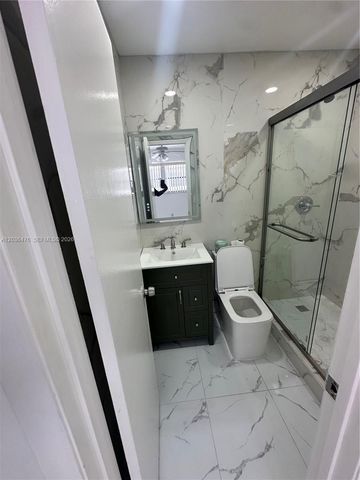 1670 Harding St A, Hollywood, FL 33020