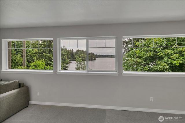 18626 Tapaderos Street SE, Yelm, WA 98597