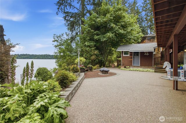 18626 Tapaderos Street SE, Yelm, WA 98597