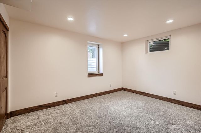 810 E 85th Avenue, Denver, CO 80229