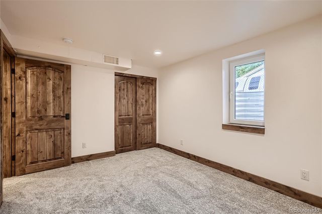 810 E 85th Avenue, Denver, CO 80229
