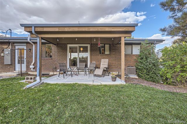 810 E 85th Avenue, Denver, CO 80229