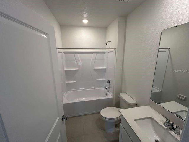 1140 HOUR GLASS ROAD, Lakeland, FL 33801